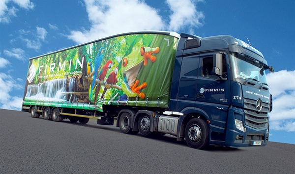 New laws introduced to permit longer lorries on British roads